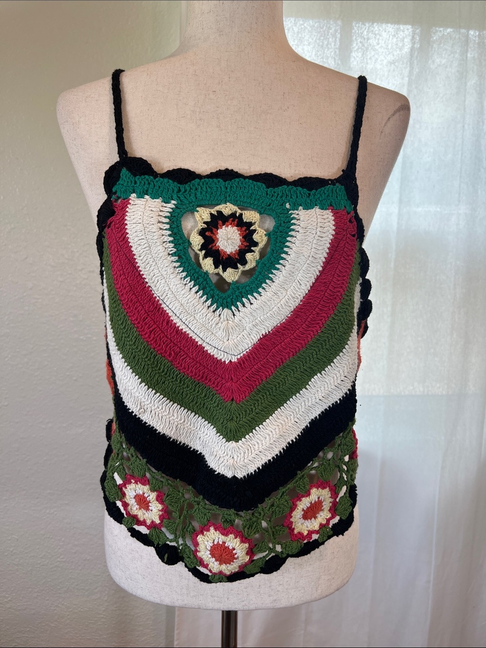 Walter Baker Izzy Havana Crochet Chevron & Floral Camisole Top. Size M. NWT